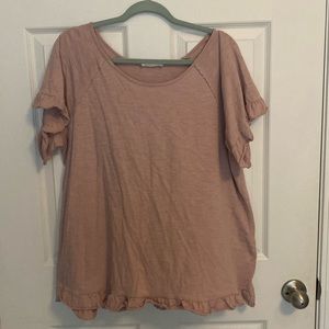 Ruffled sleeve blouse.